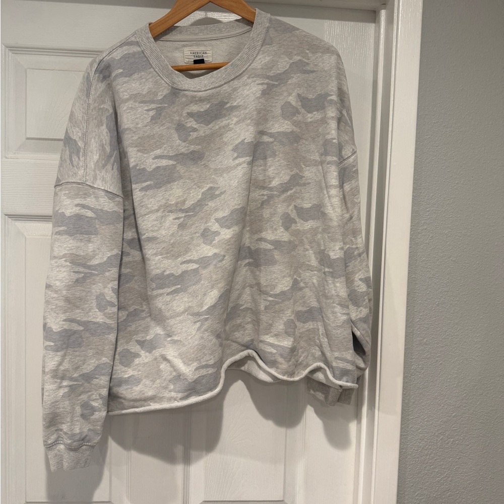 American Eagle Outfitters Light Gray Camo Sweater